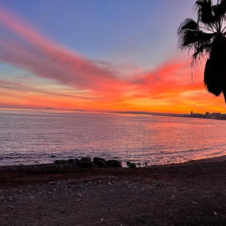 El Faro Vacaciones En Estepona Buitenkant foto