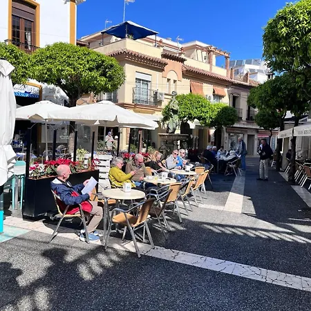 El Faro Vacaciones En Estepona Buitenkant foto